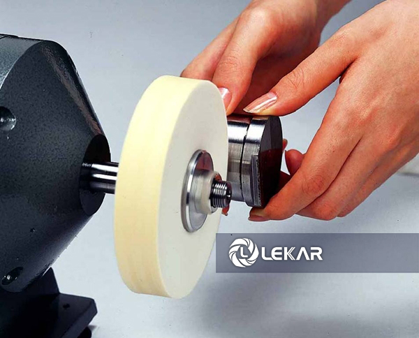 cách đánh bóng inox