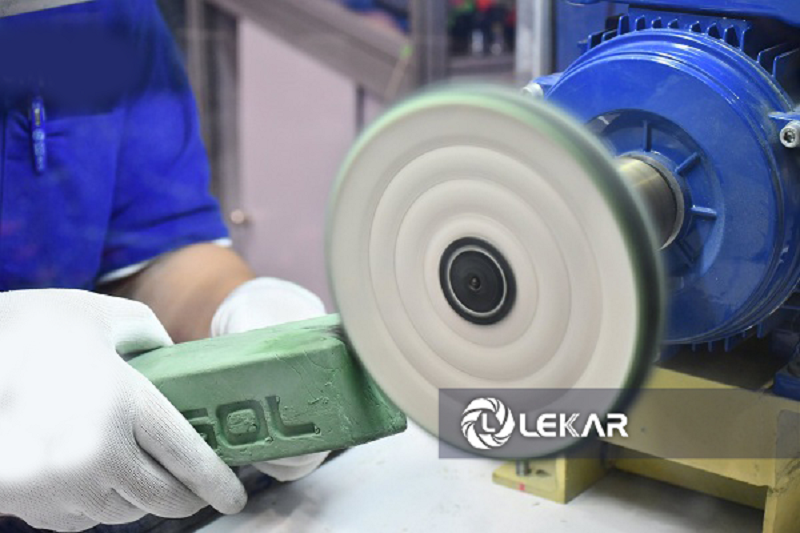 chat-lam-bong-kim-loai-2-2 Chất làm bóng kim loại