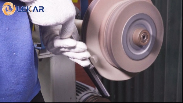 LeKar Group - Địa chỉ đánh bóng inox uy tín hàng đầu