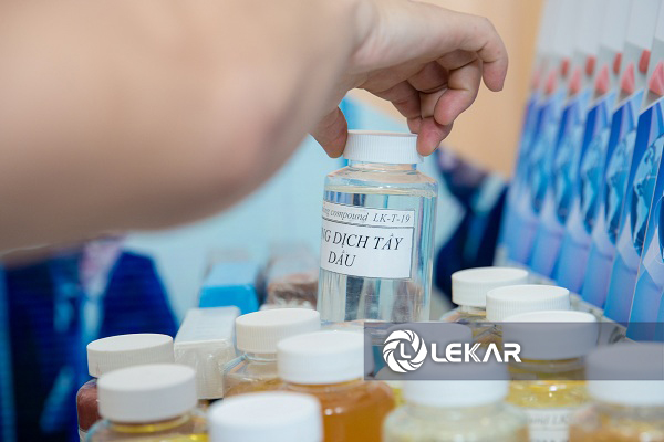 dia-chi-mua-hoa-chat-tay-rua-kim-loai-chat-luong-uy-tin-nhat-hien-nay-5 Địa chỉ mua hóa chất tẩy rửa kim loại chất lượng, uy tín nhất hiện nay