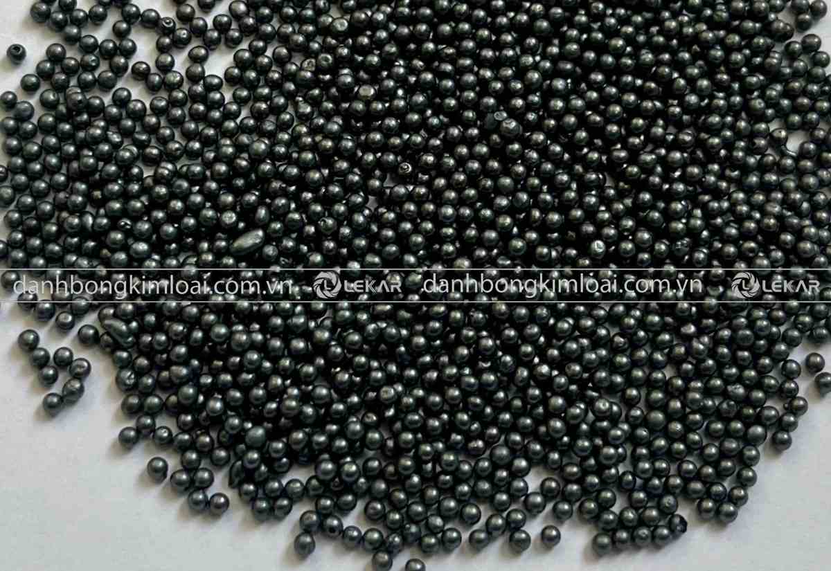 hat-thep-tron209-1 bi-phun-thep-xu-ly-be-mat-tai-vinh-phuc