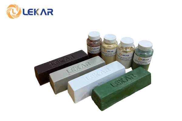 Polishing compound
