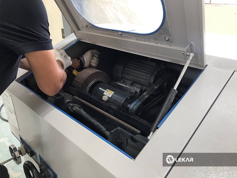 máy đánh bóng 3 tổ mài đánh bóng ống tròn thẳng