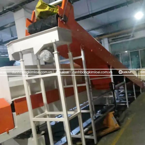 Dây chuyền máy đánh bóng rung tự động LKH-LT6500 - Ảnh 8