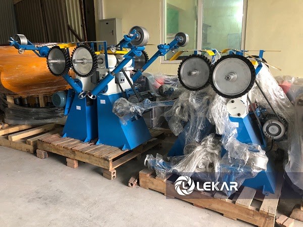 may-mai-dai-nham2-1 máy mài đai nhám