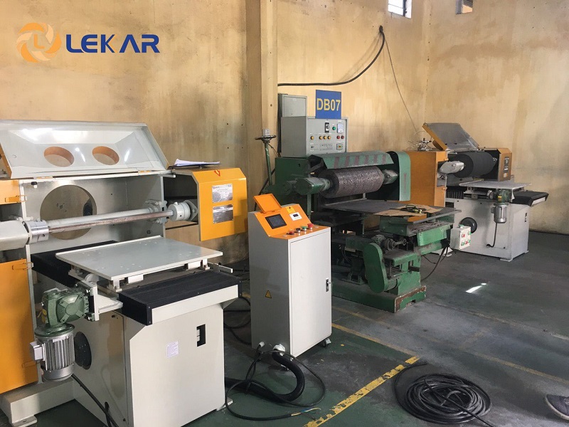 Ứng dụng của máy mài mặt phẳng trong xử lý bề mặt
