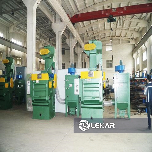 Máy phun bi làm sạch thùng đảo