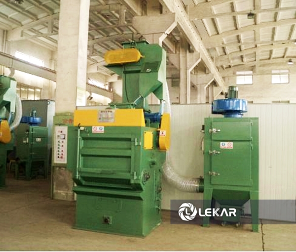 Máy phun bi làm sạch thùng đảo