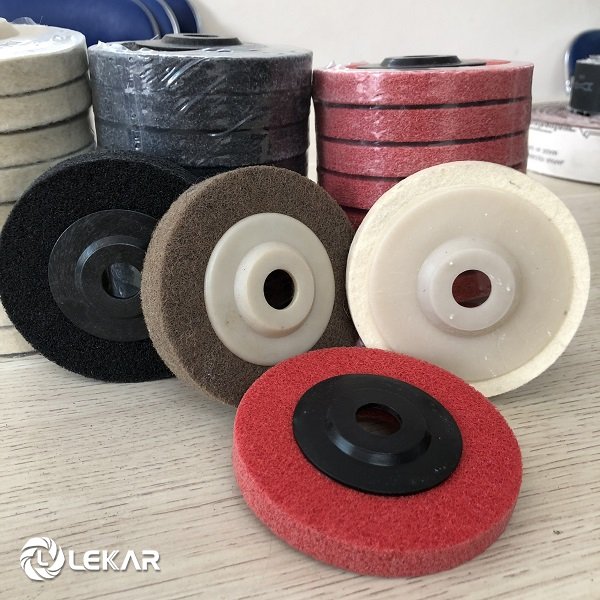 Gray Non-Woven Polishing Wheel