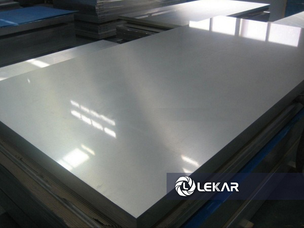 máy đánh bóng xước sản phẩm dạng tấm bằng bánh nỉ