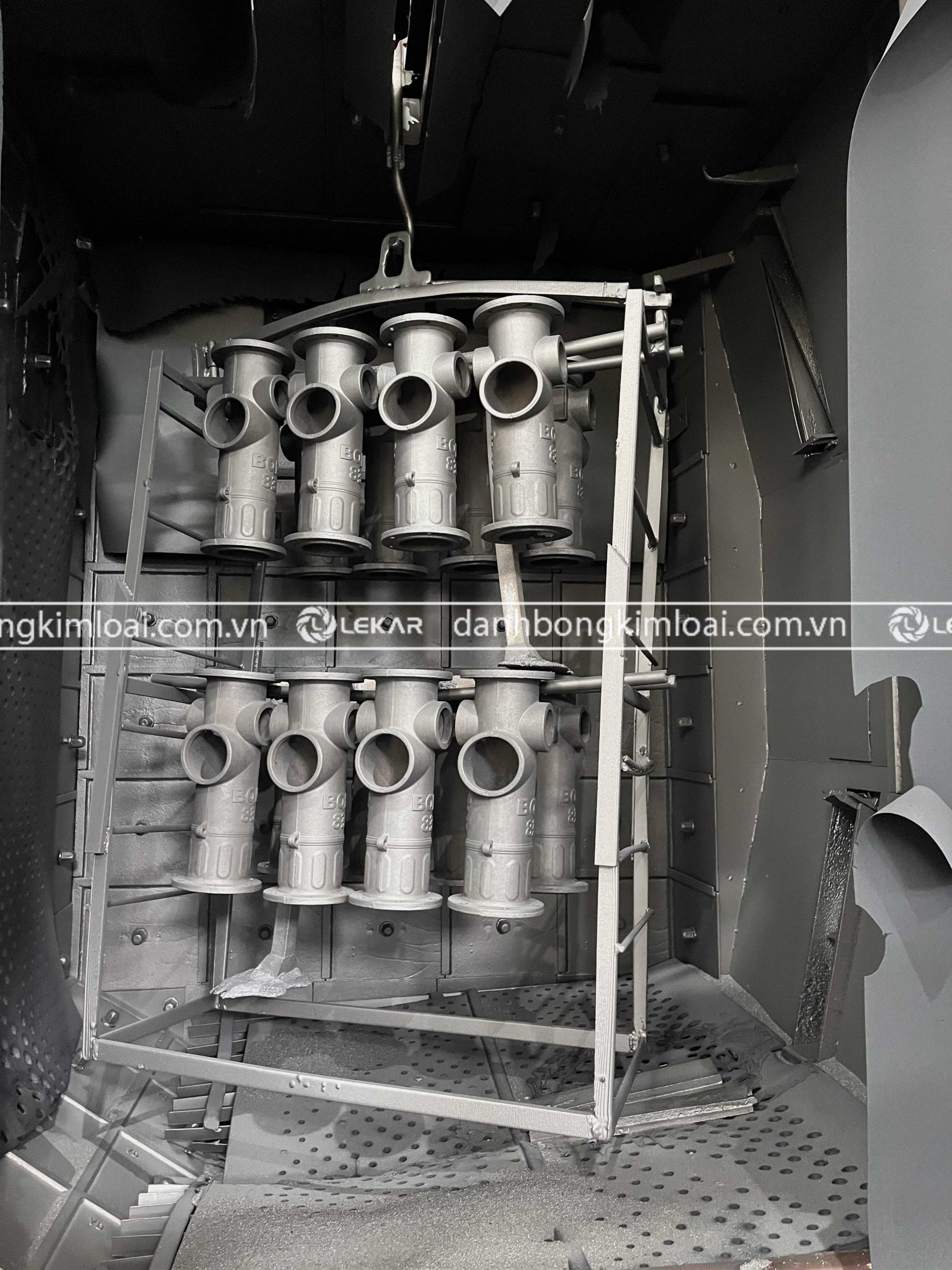 Đơn Vị Cung Cấp Máy Phun Bi Làm Sạch Tại Bắc Giang Đơn Vị Cung Cấp Máy Phun Bi Làm Sạch Tại Bắc Giang