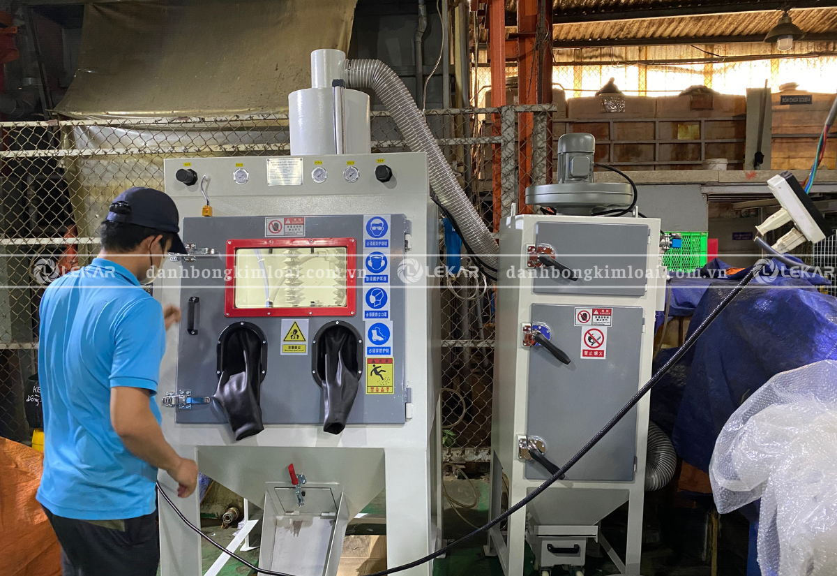 Phun cát tẩy rỉ | Giải pháp chống ăn mòn hiệu quả