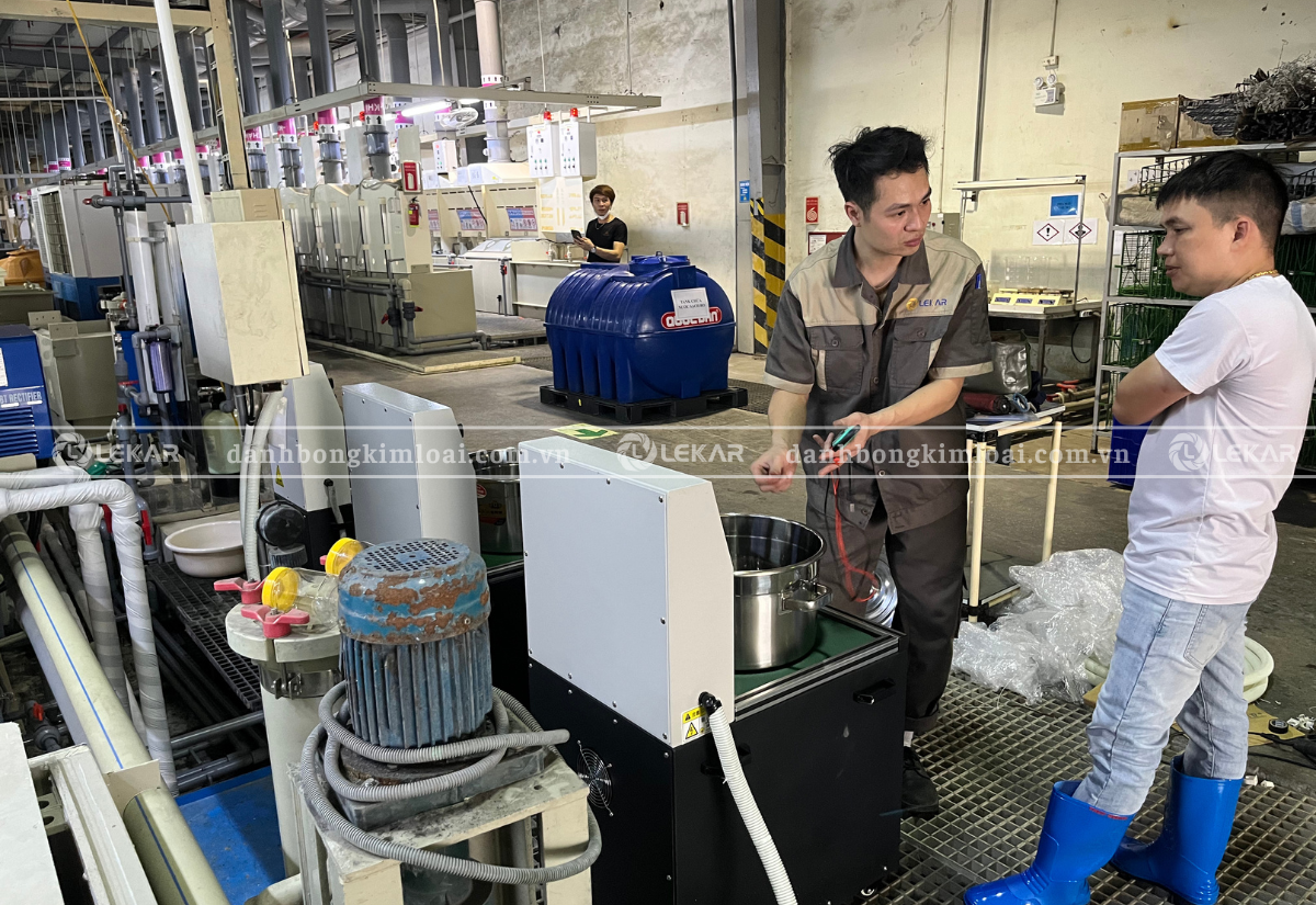 Hướng dẫn bảo trì máy quay kim đúng cách Hướng dẫn bảo trì máy quay kim đúng cách