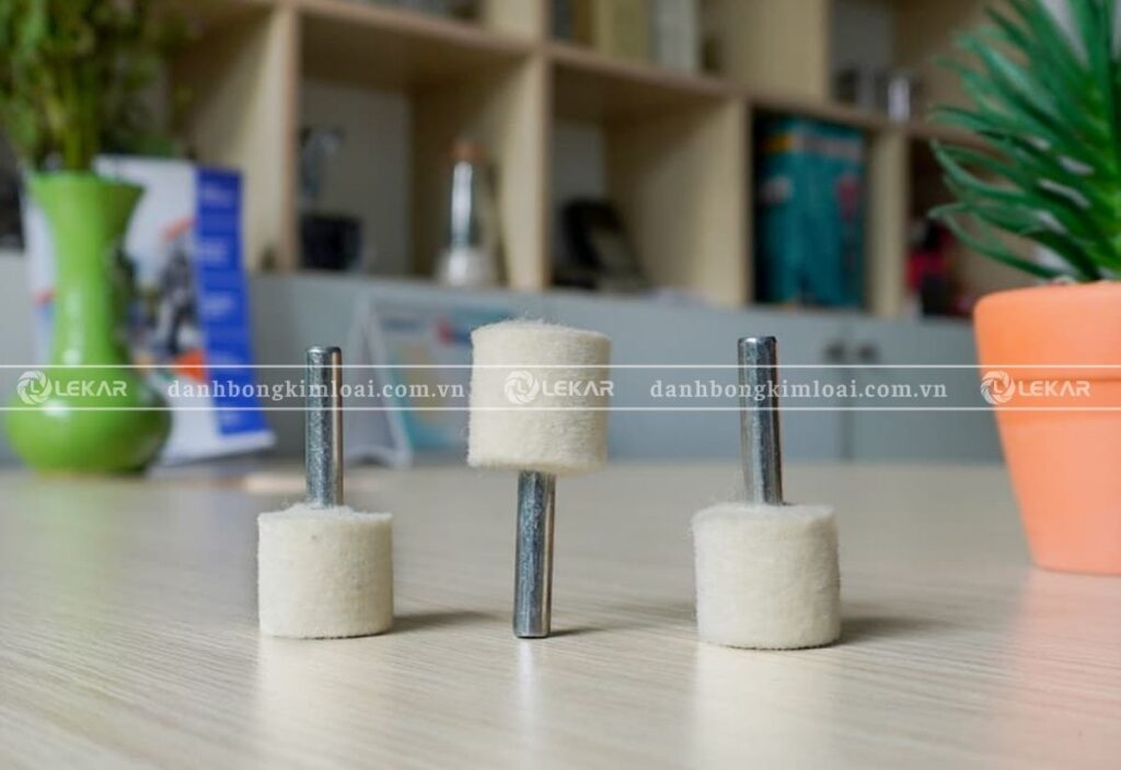 Nỉ trụ đánh bóng