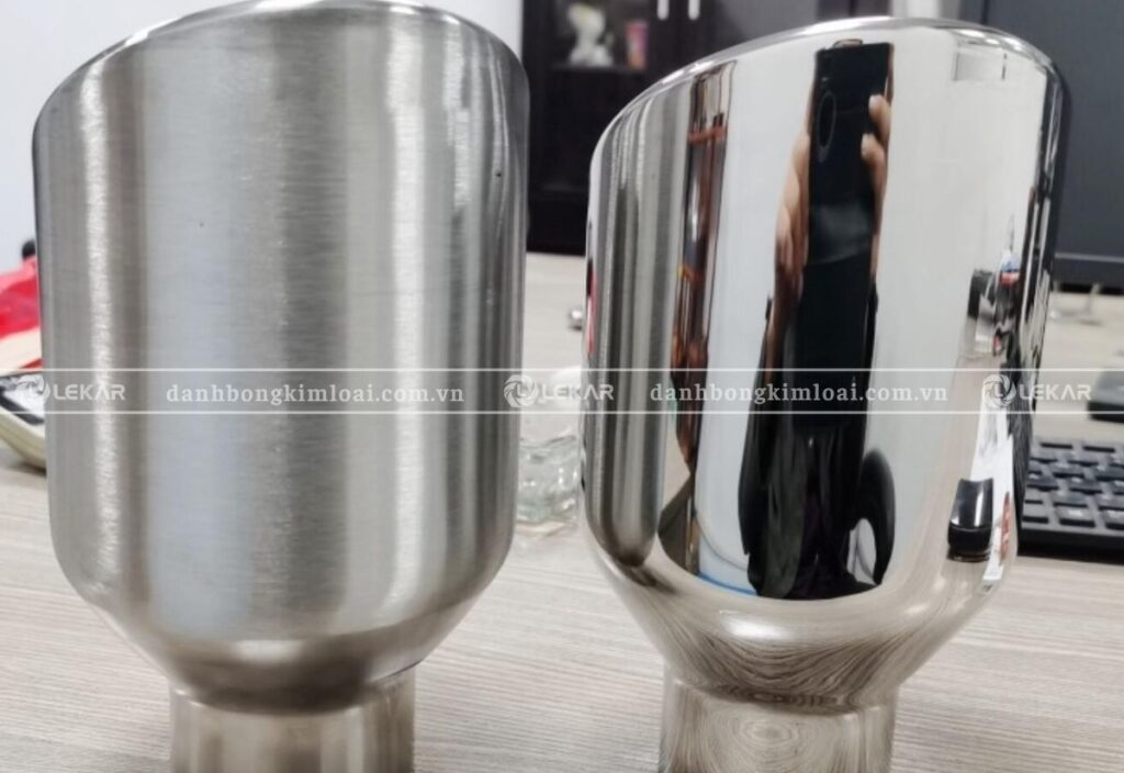 Phân biệt độ bóng và độ phản xạ trong đánh bóng kim loại