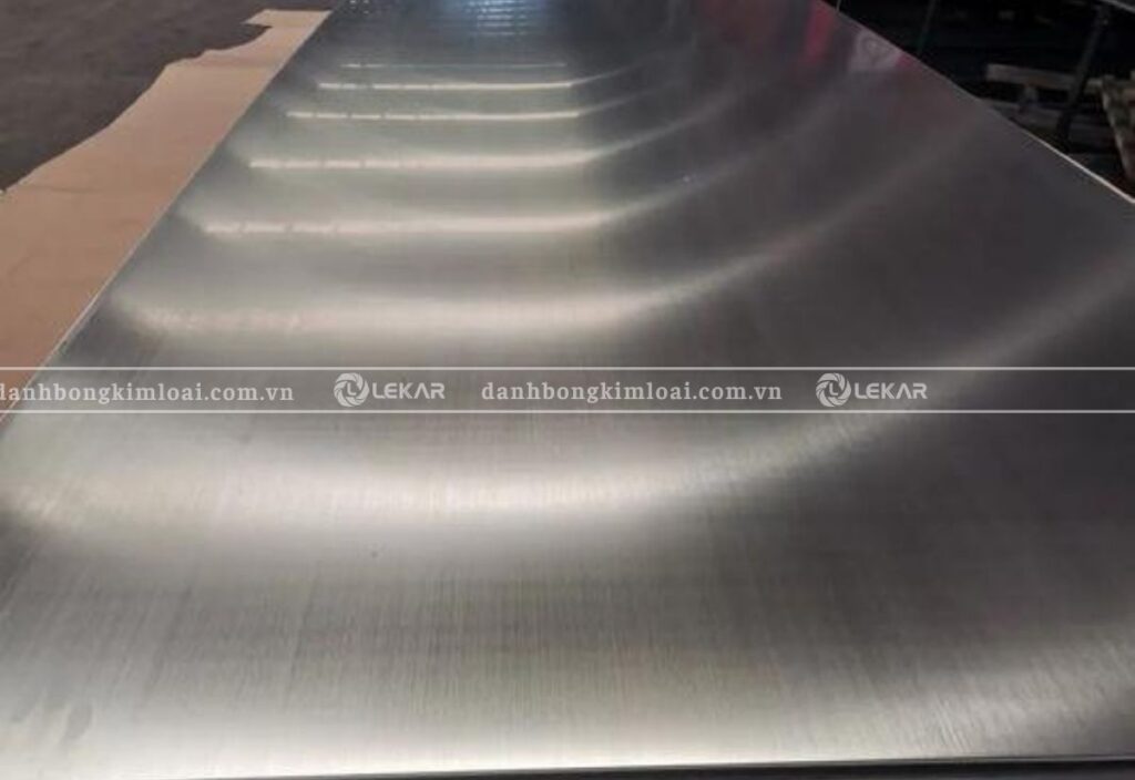 loại nhám vòng nào dùng để tạo bề mặt satin